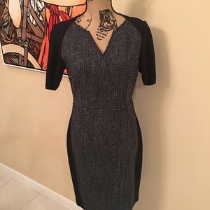 NWOT. ELIE TAHARI• TINSLEY• DRESS SIZE 8.